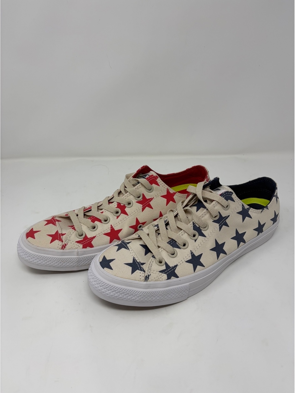 Converse Chuck Taylor II Star Print Sneakers Size 9.5